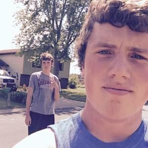 Meet your Posher, Brock