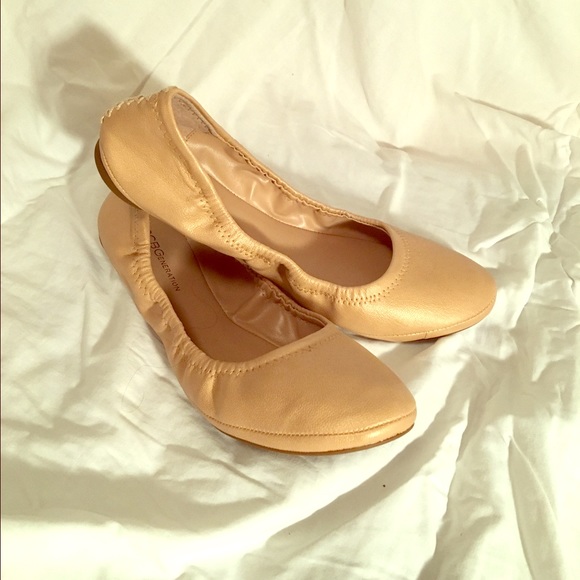 BCBG Generation shimmery nude flats