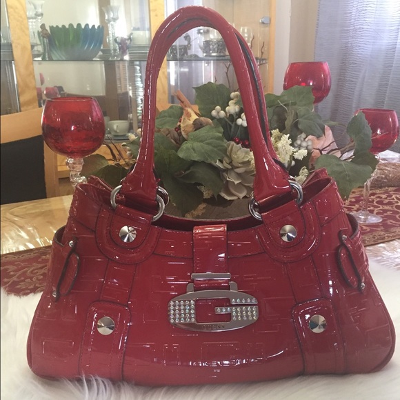 Brilliant red, Guess hand bag perfect for holidays