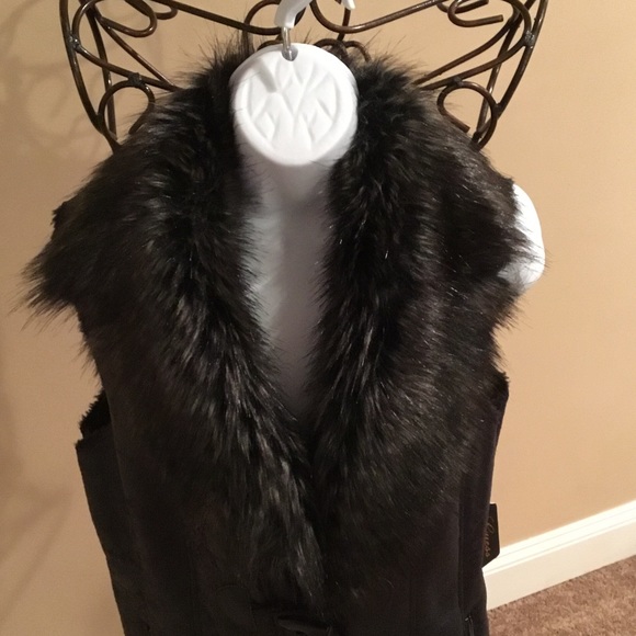 GUESS VEST - Picture 4 of 13