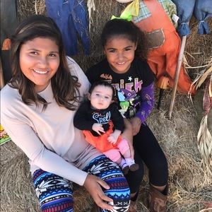 Meet your Posher, Ramona