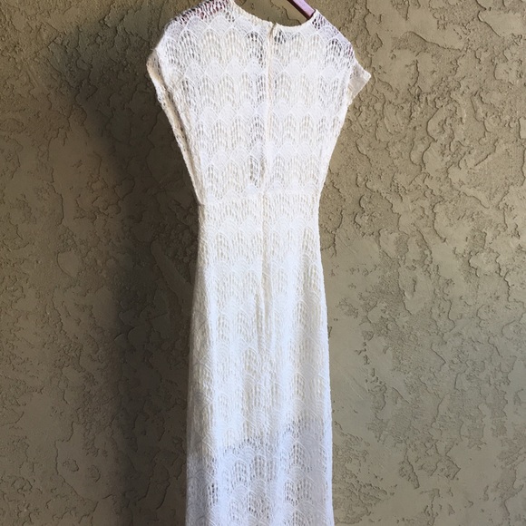 Crochet Creme Maxi Dress - Picture 2 of 4