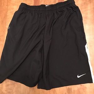Nike mens tennis shorts