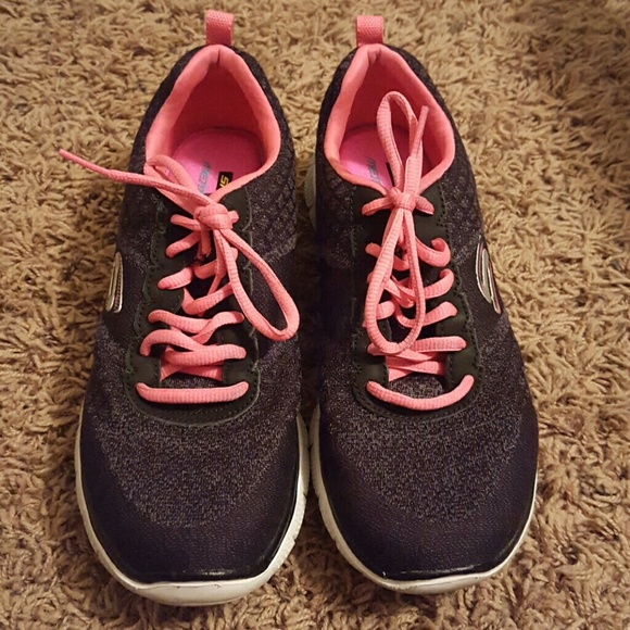 Skechers Skech-Knit Memory Form