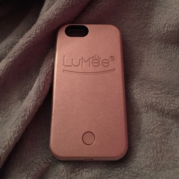 iPhone 6/6s Rose Gold LuMee Case.