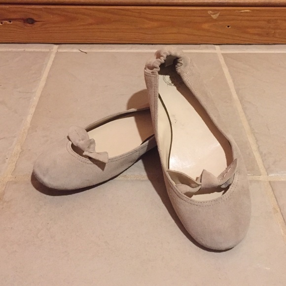 Gap Suede nude ballet flats
