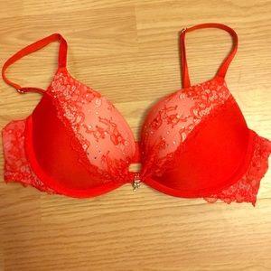 Victoria's Secret Holiday Bra