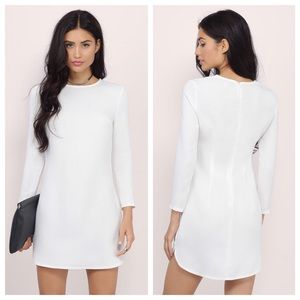 Tobi Take A Dip Sheath Dress in white