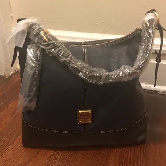 Dooney & Bourke Sophie hobo