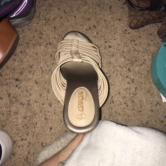 Wedges - Picture 3 of 3