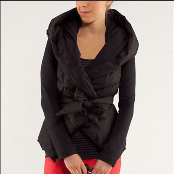 Lululemon Down to the Studio coat (size 8)