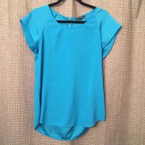 Short sleeve top