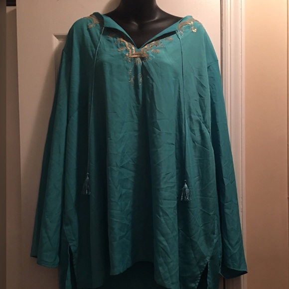 Gorgeous Teal Tunic with Embellishments - Picture 1 of 4