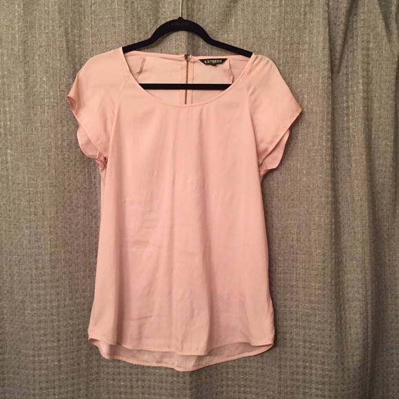 Short sleeve top