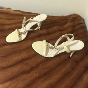 Authentic Gucci sandal beige