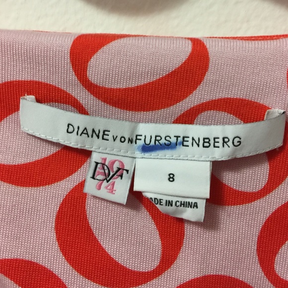 Dvf - Picture 2 of 2