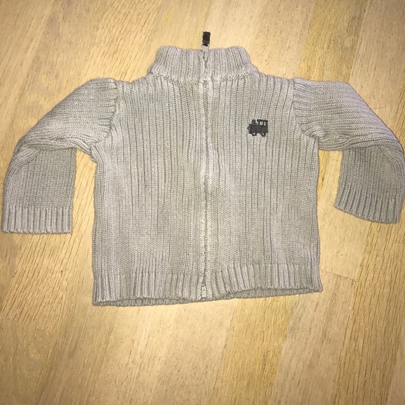 Grey Carters Sweater - Picture 1 of 2