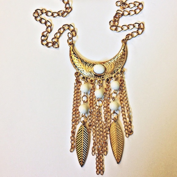 ❗️🚫SOLD❗️Vanilla Gypsy Necklace - Picture 2 of 2