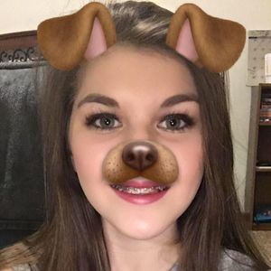 Meet your Posher, Halie