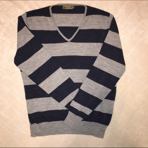 5 for $20 striped long sleeve sweater - Picture 2 of 2