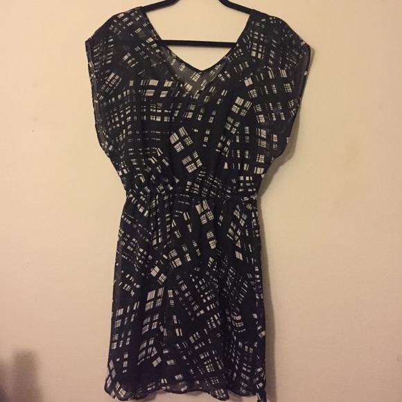 Express Black and White Print Dress Small