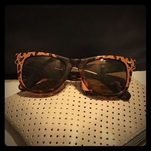 Brand New Betseyville Sunglasses Brand New Betseyville Sunglasses