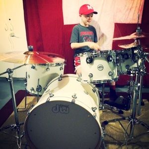 Meet your Posher, Eli