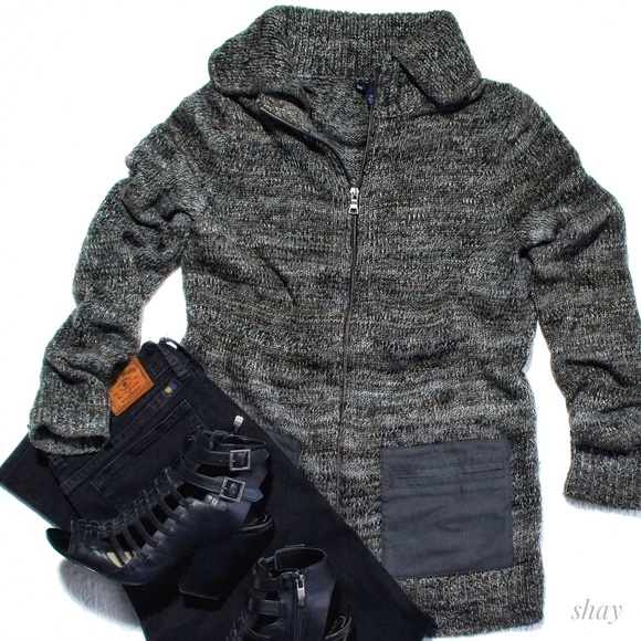 GAP Sweaters - Zip Sweater Cardigan