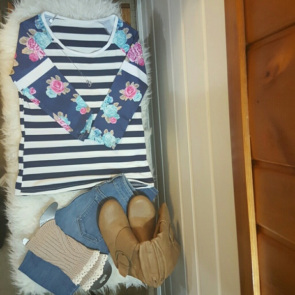 SOLD! 🎉New, "Her" baseball- tee style top - Picture 2 of 4