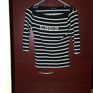 Bebe sweater . Size: M