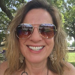 Meet your Posher, Kristi