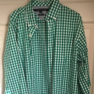 Tommy Hilfiger Button Up