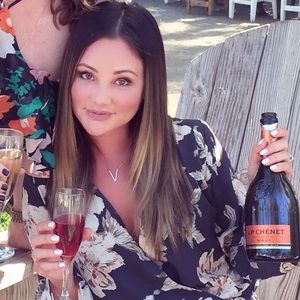 Meet your Posher, Shawna