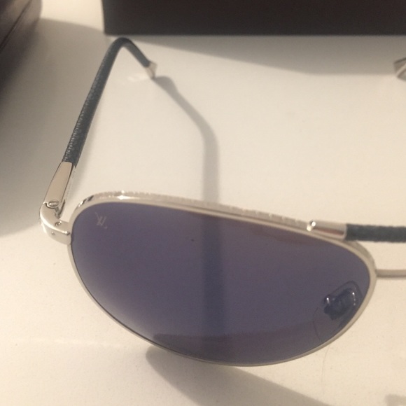 Silvertone Metal Pilot Aviator Sunglasses Z0659U main image 4