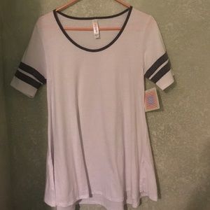 BNWT lularoe perfect t XS