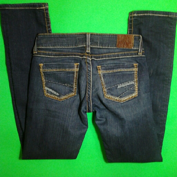 💚 SOLD💚 BKE Stella Denim - Picture 2 of 4