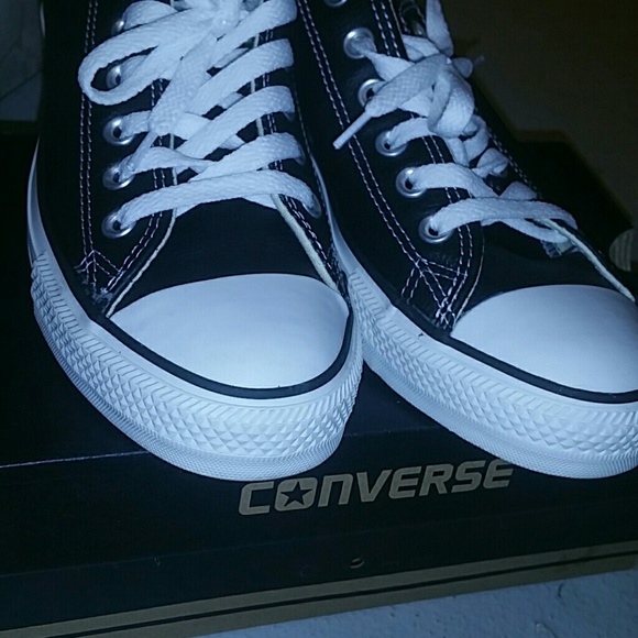 Classic Leather Converse LowTops