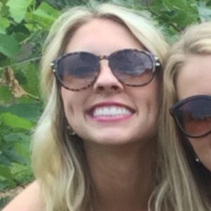 Meet your Posher, Nicole