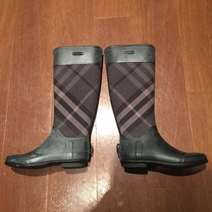 BURBERRY RAINBOOTS