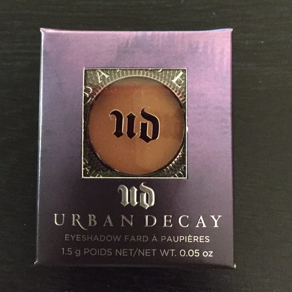Brand new Urban Decay eye shadow