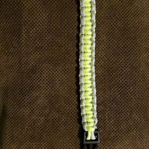 Green/silver paracord bracelet