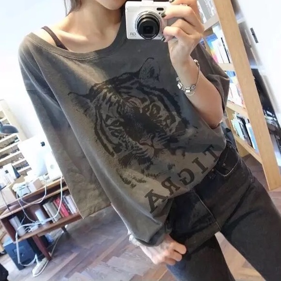 Tiger T shirt