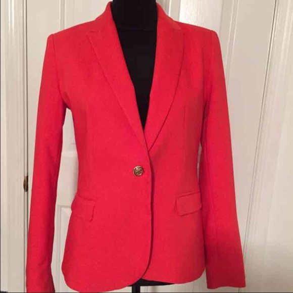 Brand new Zara blazer in large