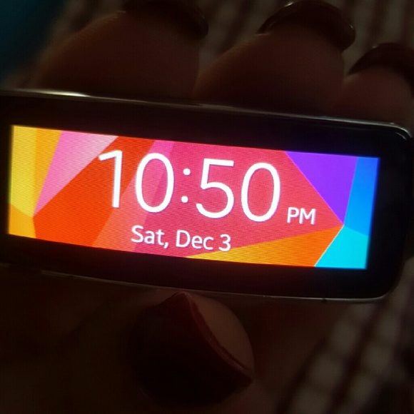Samsung Gear Fit Fitness Tracker and Smart Watch