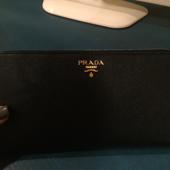 Prada zip around wallet. Large! Used once!