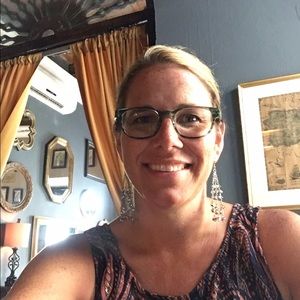 Meet your Posher, Heather