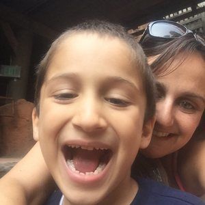 Meet your Posher, Desiree