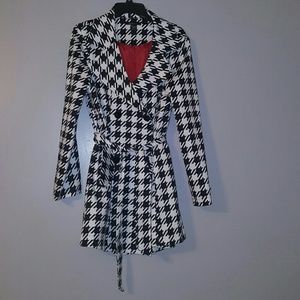 Houndstooth mini trench