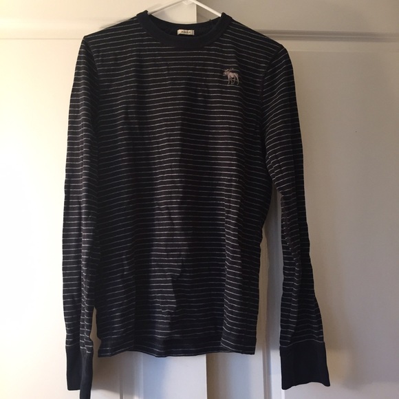 long sleeve Navy & Grey striped muscle shirt