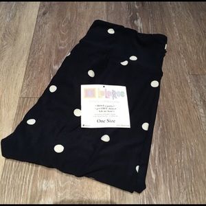 Lularoe OS polka dot leggings